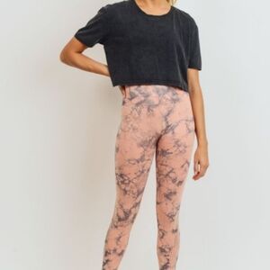 Crop Tee Pinched Back